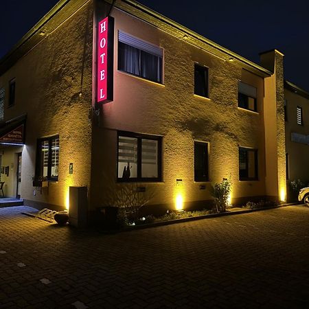 Hotel Ganita ไวล์อัมไรน์ ภายนอก รูปภาพ
