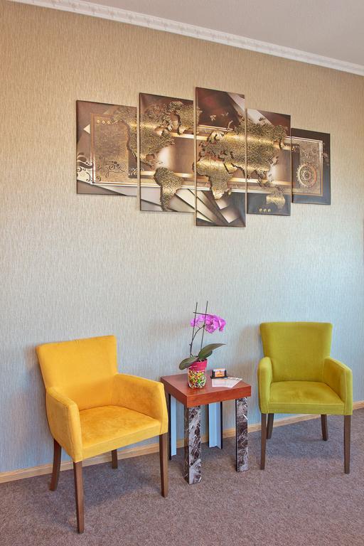 Hotel Ganita ไวล์อัมไรน์ ภายนอก รูปภาพ